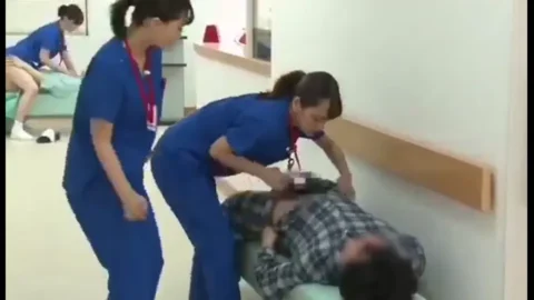 满嘴骚话吞精内射还要吸舔干净